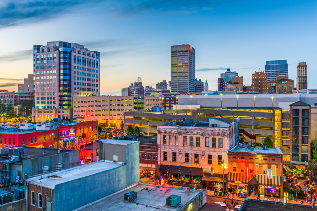 memphis tennessee skyline